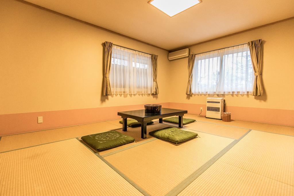 Petit Hotel Enchante Hakuba Eksteriør billede
